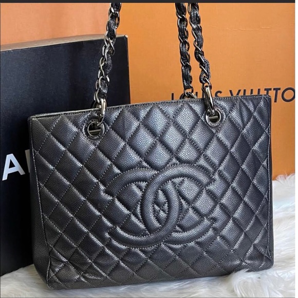 Chanel GST - Picture 2 of 2